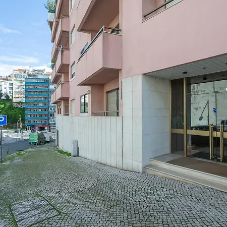 At Apartmán
